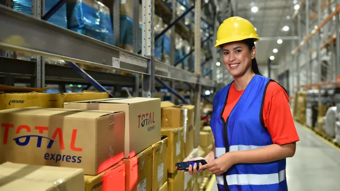 Operador no Fulfillment Center